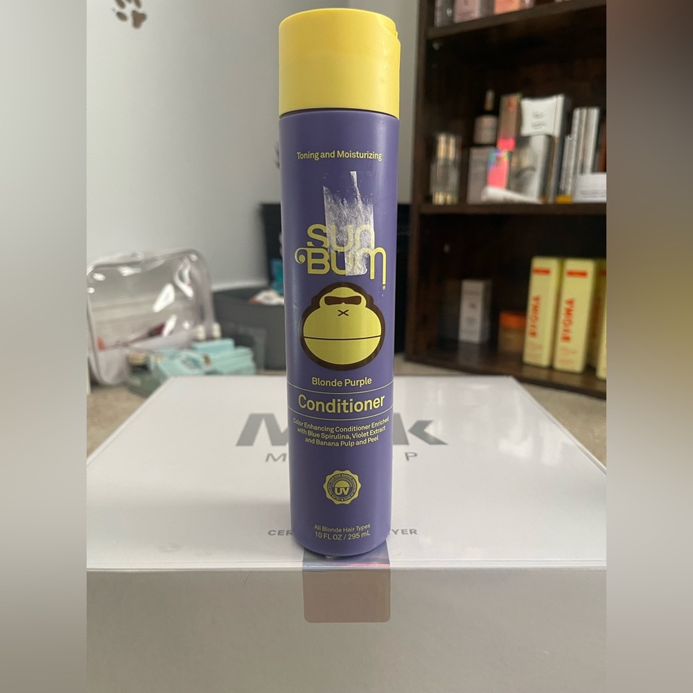 Sun Bum Blonde Purple Conditioner
